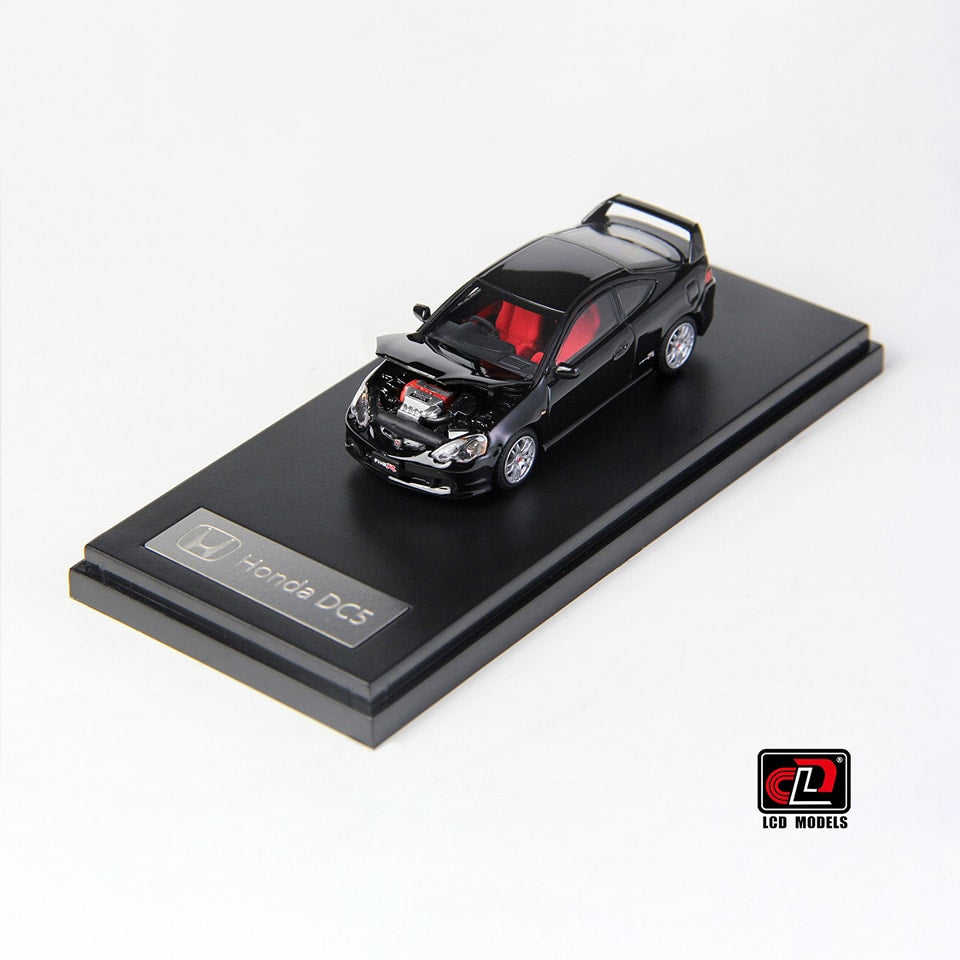 LCD 1/64 Honda Integra Type R (DC5)