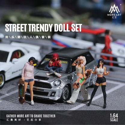 MoreArt 1/64 Street Trendy Doll SetResin MO223030