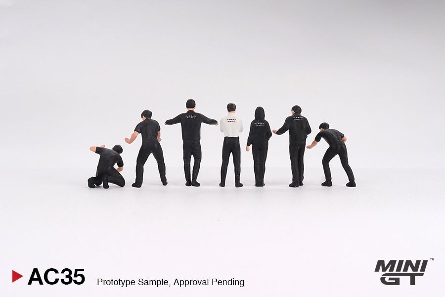 MINI GT #AC35 1/64  Figurine: NISMO Technician Team