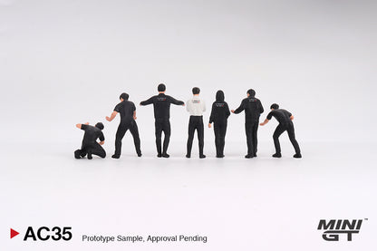 MINI GT #AC35 1/64  Figurine: NISMO Technician Team