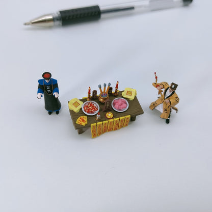 Lucky Studio 1/64 Figures : Zombie, Taoist priest & altar