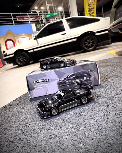 TARMAC WORKS 1/64 TOYOTA SPRINTER TRUENO AE86 WIDEBODY BLACK/GREY - EVENT SPECIAL