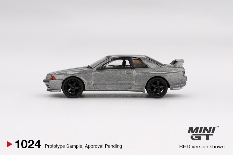 MINI GT #1024 1/64 Nissan Skyline GT-R (NISMO BNR32 CRS Version) Dark Metal Gray