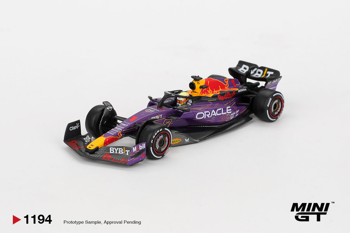 MINI GT #1194 1/64 Oracle Red Bull Racing RB19 #1 Max Verstappen 2023 F1 2023 Las Vegas GP Winner