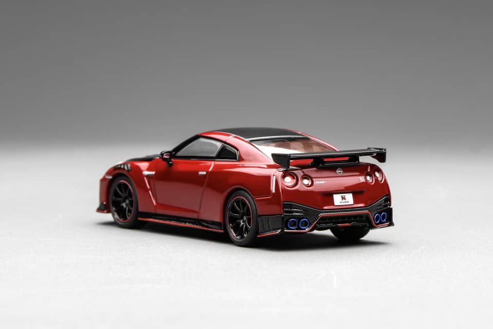 * PRE ORDER * MOTORHELIX 1/64 NISSAN GT-R R35 SPECIAL EDITION BY NISMO 2022 VIBRANT RED
