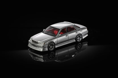 Mortal 1/64 Toyota Cresta Mk5 JZX100 2.5 Roulant G Silver - MOT64CRESTA07SE