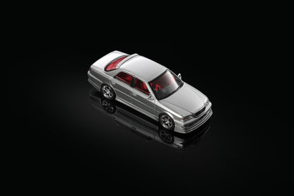 Mortal 1/64 Toyota Cresta Mk5 JZX100 2.5 Roulant G Silver - MOT64CRESTA07SE