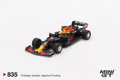 MINI GT #835 1/64 Red Bull RB16B #33 Max Verstappen 2021 Abu Dhabi Grand Prix Winner