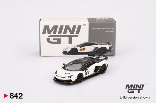 MINI GT #842 1/64 Lamborghini Aventador SVJ 63 Bianco Asopo (RHD)