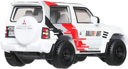 Hot Wheels JBL26 Boulevard Mitsubishi Pajero Evolution White