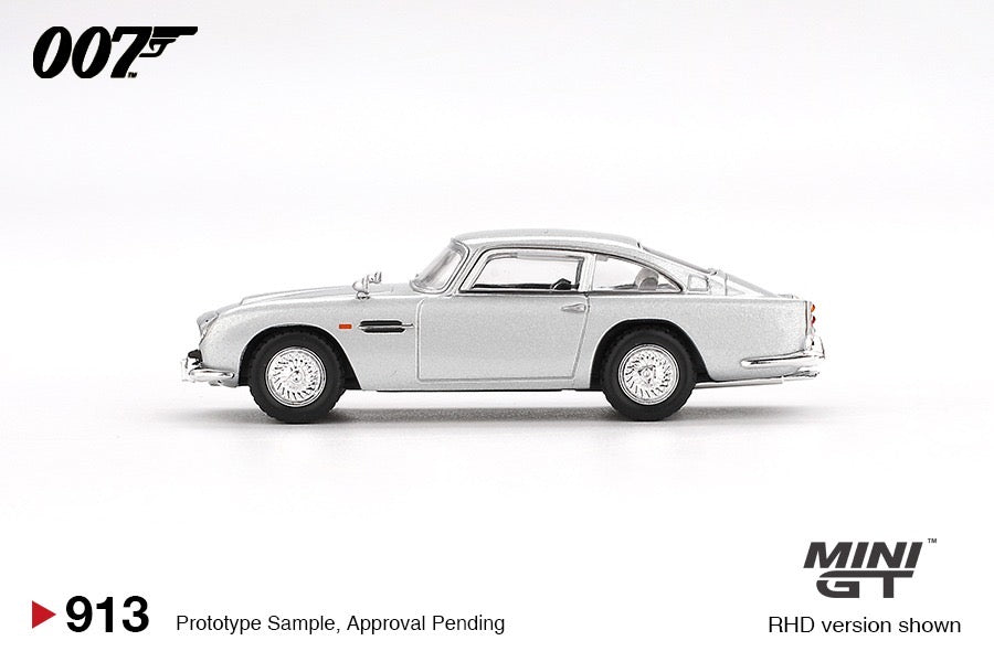 MINI GT #913 1/64 Aston Martin DB5 “Skyfall” * BLISTER PACK *
