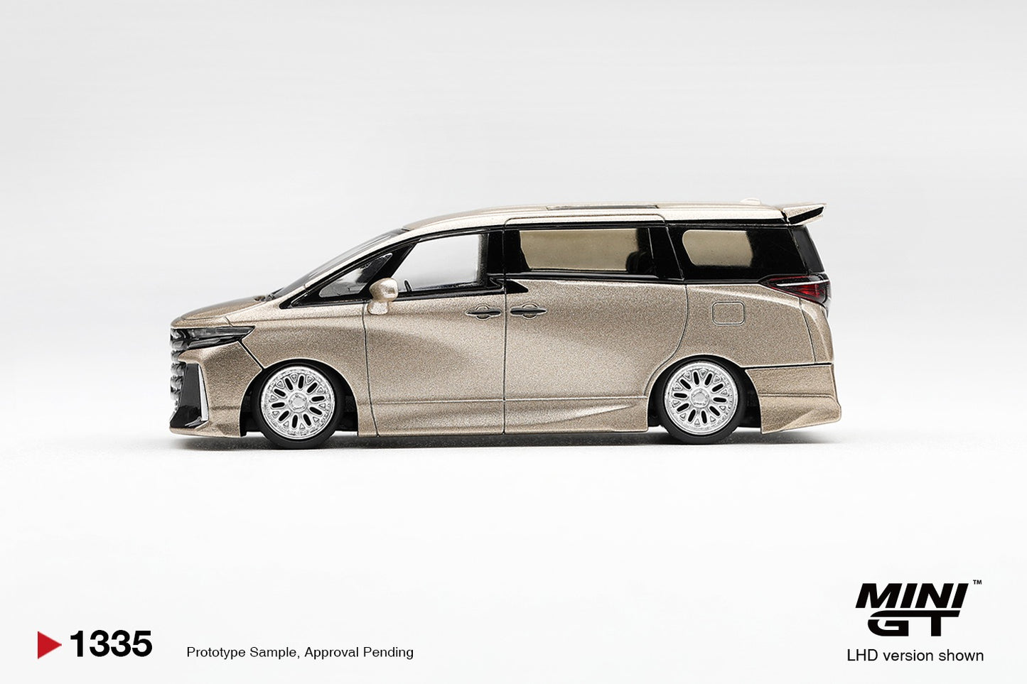 * PRE ORDER * MINI GT #1335 1/64 Toyota Vellfire 40 KUHL Gold Metallic (RHD)
