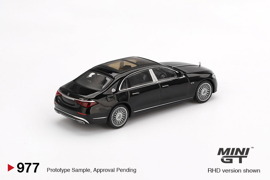 MINI GT #977 1/64 Mercedes-Maybach S 680 Black (RHD)