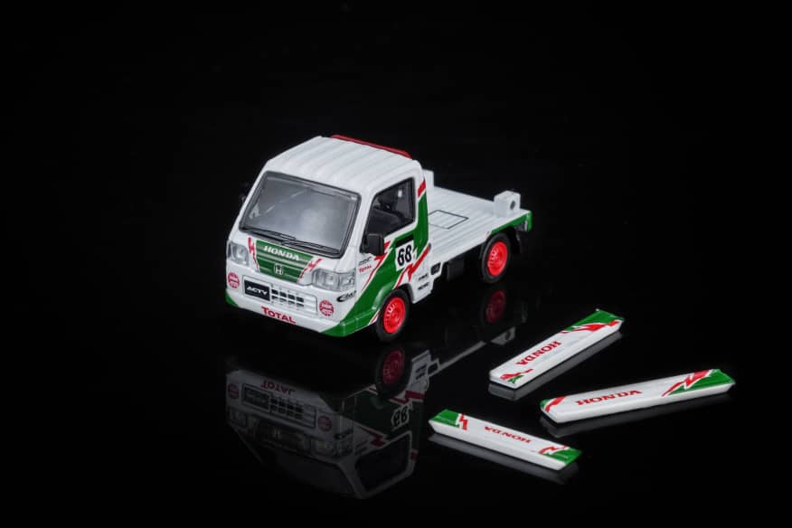 * PRE ORDER * MOTORHELIX 1/64 HONDA ACTY 4WD CUSTOMIZED
