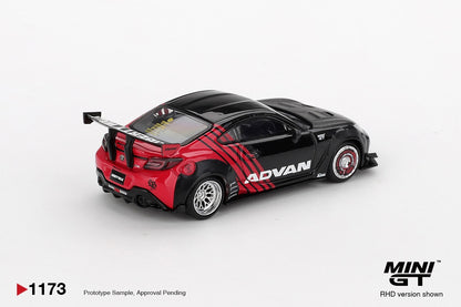 MINI GT #1173 1/64 Toyota GR86 LB★Nation Advan (RHD)