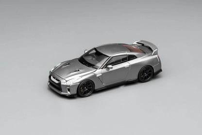 * PRE ORDER * MOTORHELIX 1/64 Nissan GT-R (R35) Track Edition Engineered by NISMO 2020 Dark Metal Gray M63515