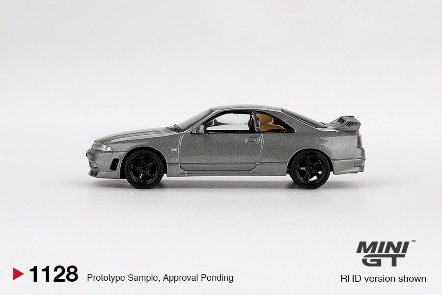 MINI GT #1128 1/64 NISSAN Skyline GT-R Dark Metal Gray (NISMO BCNR33 CRS Version) (RHD) * BLISTER PACK *