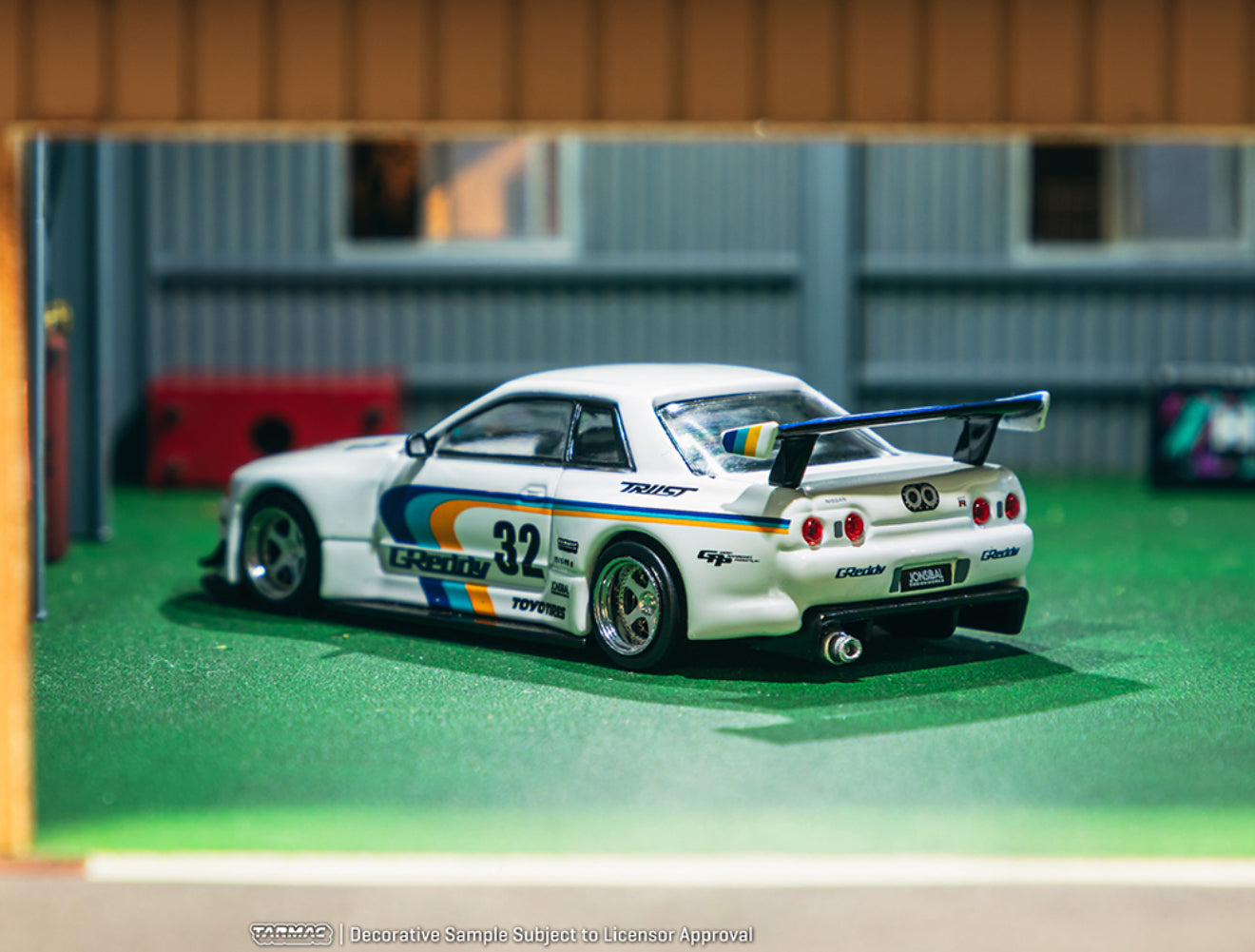 ミニカー Tarmac Works Nissan Skyline GT-R R32 1/64 Tarmac Works Nissan Skyline GT-R R32 Widebody Advan