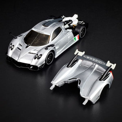 * PRE ORDER * Hot Wheels 2025 RLC Exclusive ’21 Pagani Huayra R