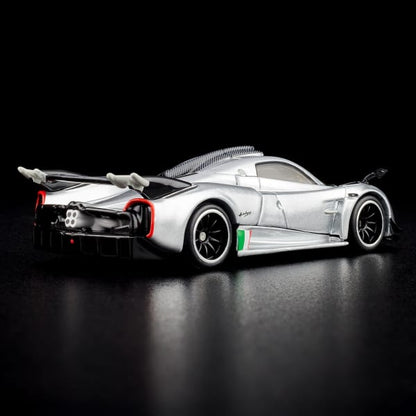 * PRE ORDER * Hot Wheels 2025 RLC Exclusive ’21 Pagani Huayra R