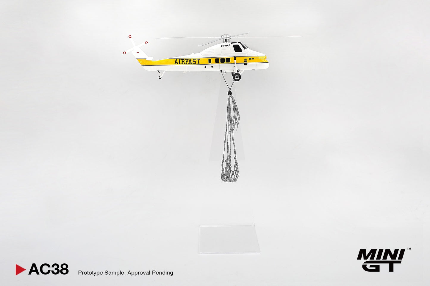 * PRE ORDER * MGTAC38 1/64 Sikorsky S58T Helicopter 1985 Camel Trophy