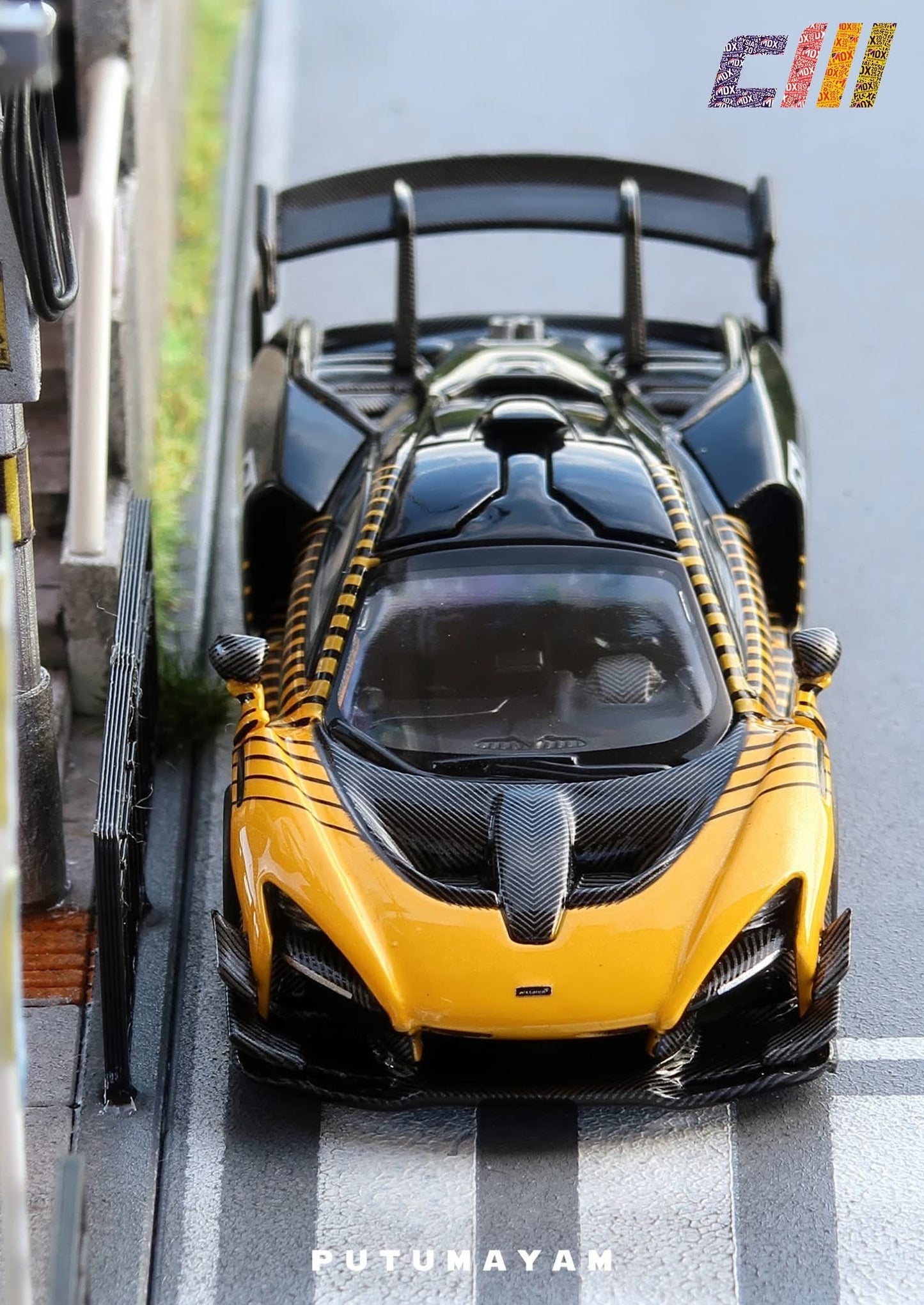 CM MODEL 1/64 MCLAREN SENNA GTR TRACK CAR MDX 2025 EXCLUSIVE
