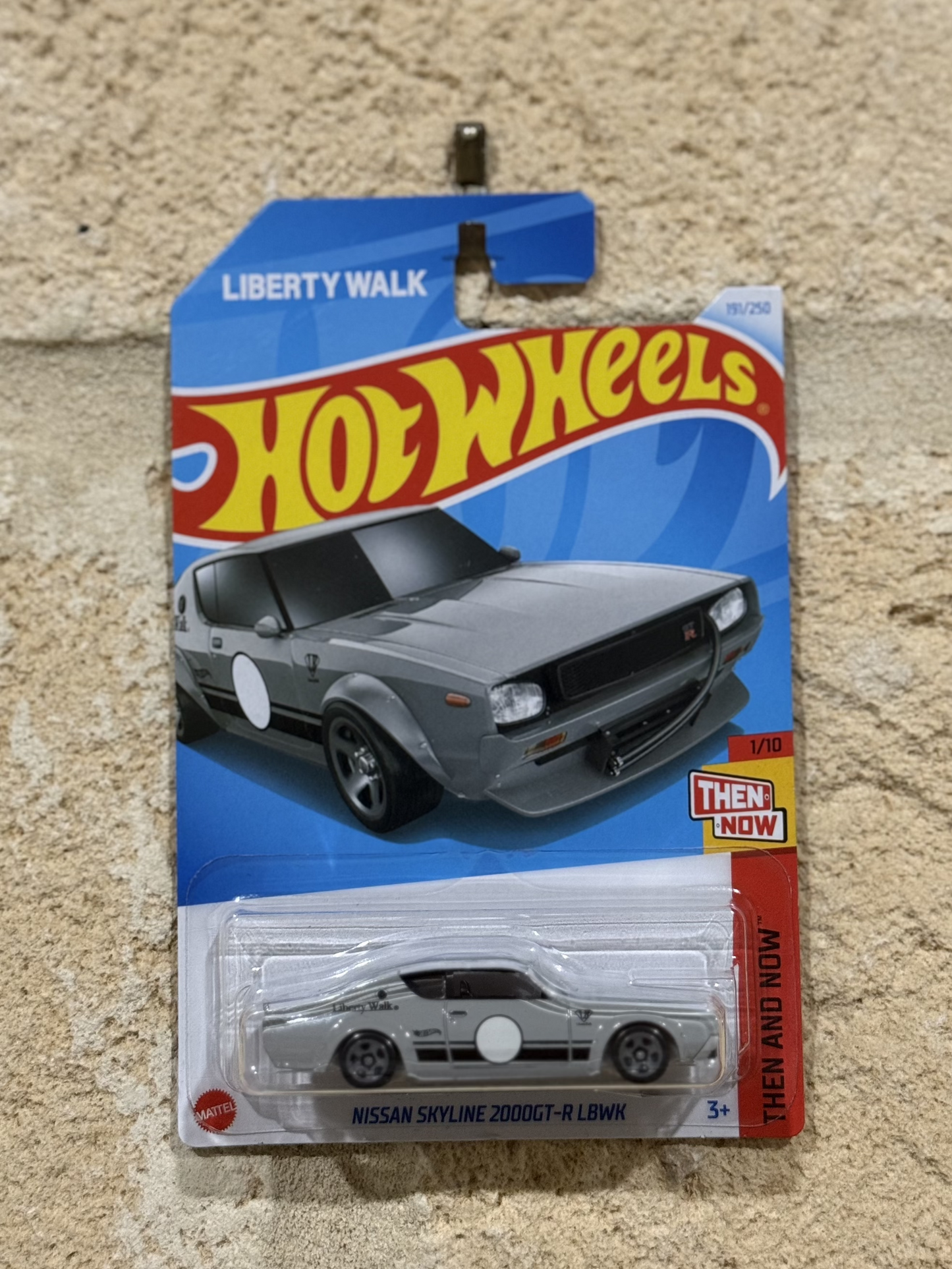 HOT WHEELS NISSAN SKYLINE 2000GT-R LBWK GREY