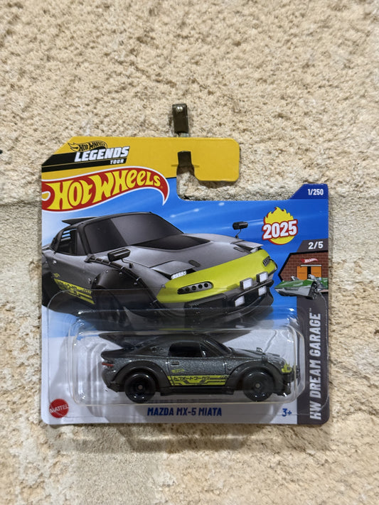 HOT WHEELS MAZDA MX-5 MIATA ( SHORT CARD )