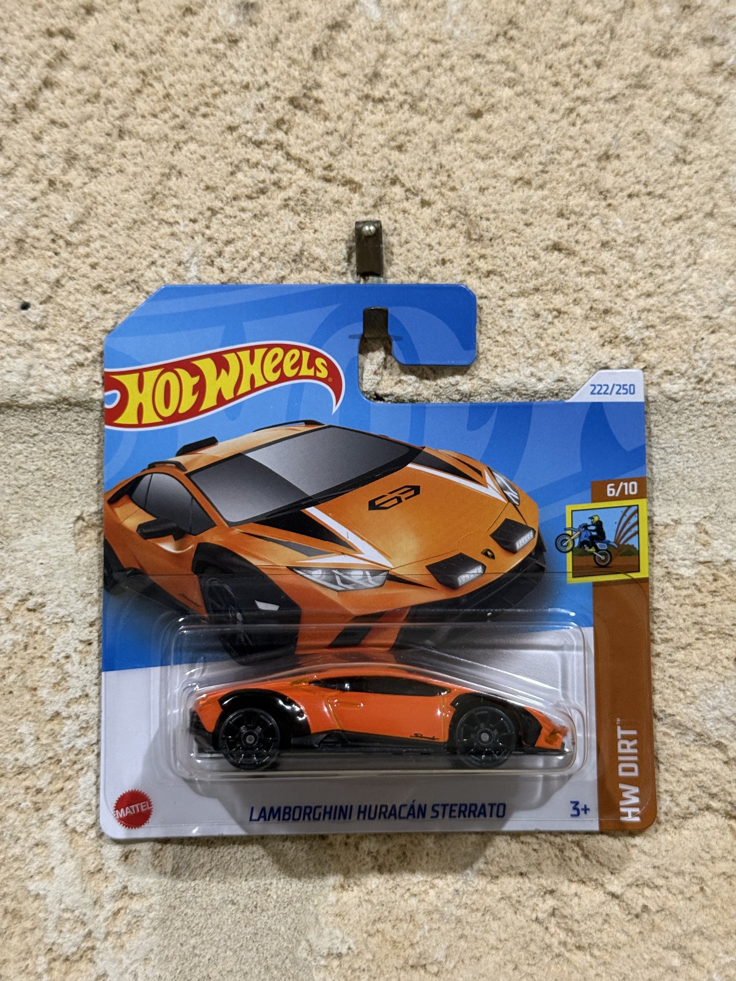 HOT WHEELS LAMBORGHINI HURACÁN STERRATO ORANGE ( SHORT CARD )