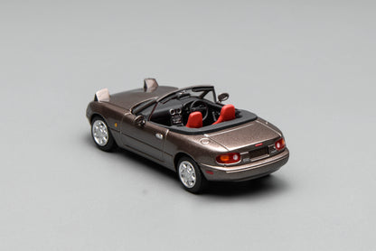 * PRE ORDER * MOTORHELIX 1/64 MAZDA EUNOS ROADSTER (NA) RHD  METALLIC BROWN  M60207R