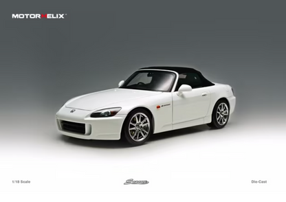 MOTORHELIX 1/18 Honda S2000 (AP2) Grand Prix White M85102