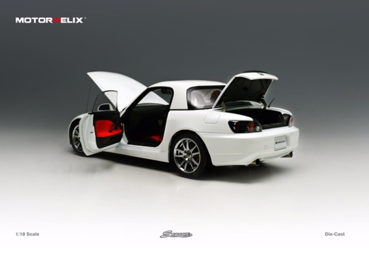 MOTORHELIX 1/18 Honda S2000 (AP2) Grand Prix White M85102