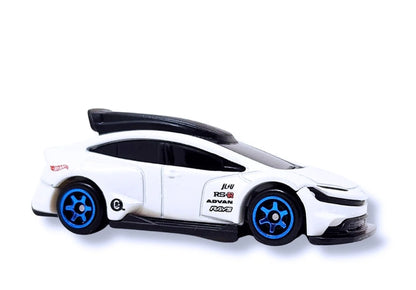 Hot Wheels Basic Car Toyota Prius Custom / Personnalise * SHORT CARD *