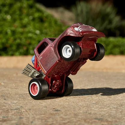 HOT WHEELS MOTORTREND 1/64 STUBBY BOB 190 FORD F6 " ROADKILL "