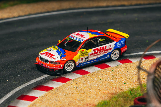 TARMAC WORKS 1/64 Audi A4 Quattro Super Tourenwagen Cup 1998 #45
