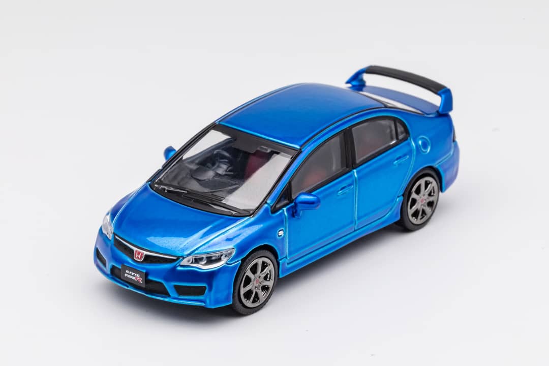 DCT 1/64 HONDA CIVIC FD2 TYPE R - BLUE