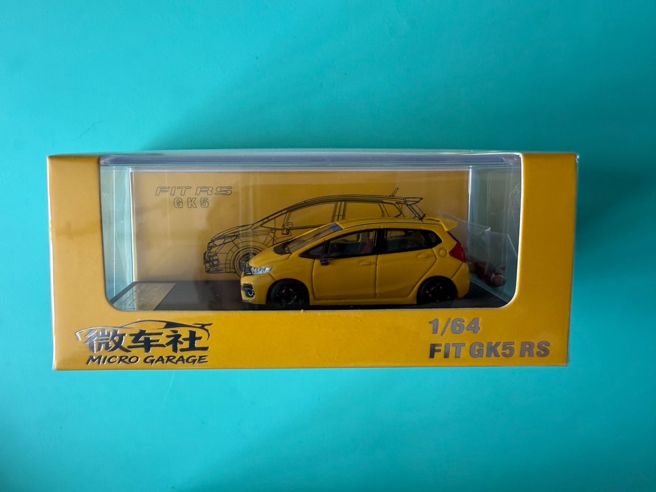 Micro Garage 1:64 Third Generation FIT GK5 RS ( With FREE Random Figurine )