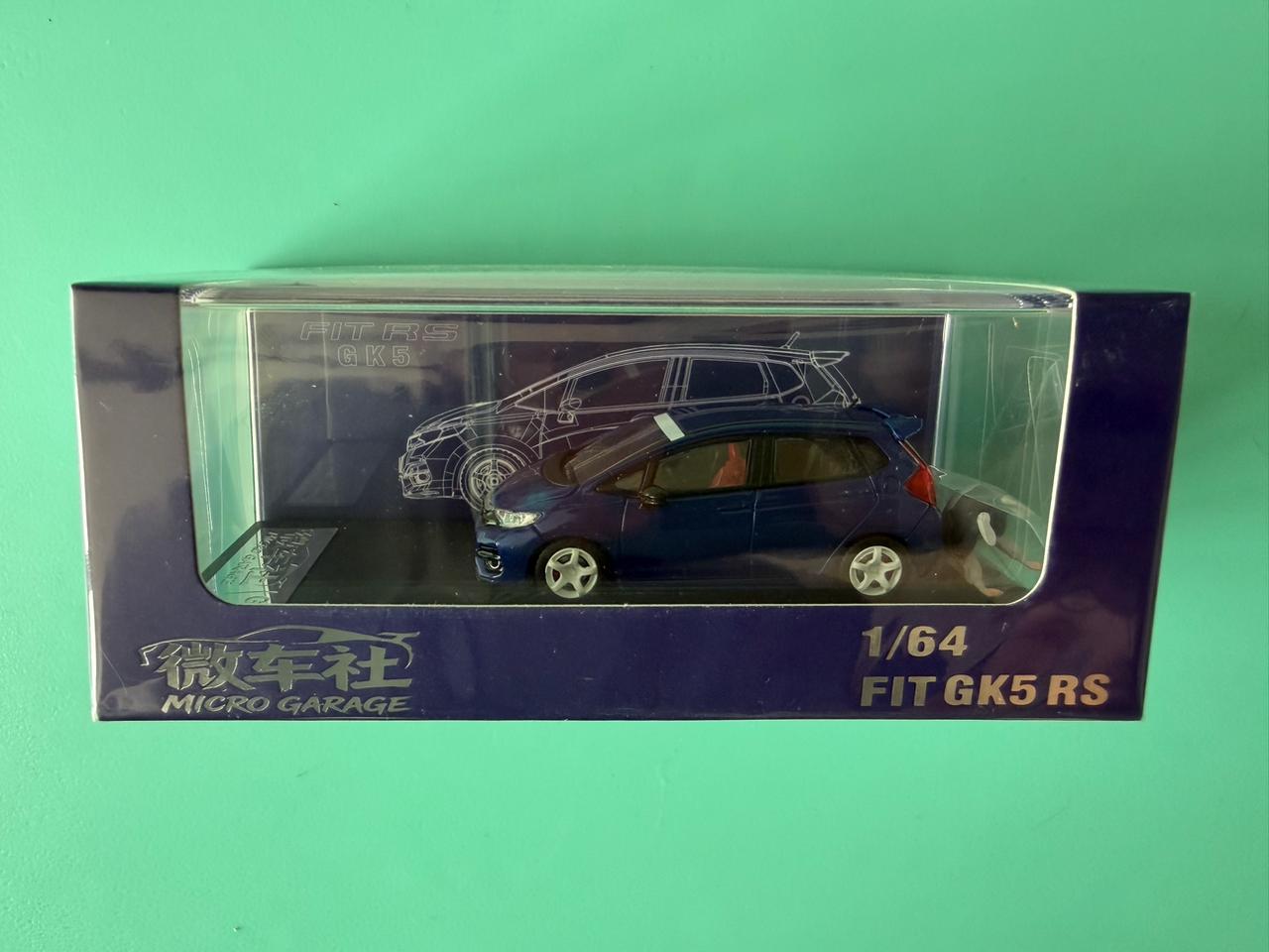 Micro Garage 1:64 Third Generation FIT GK5 RS ( With FREE Random Figurine )