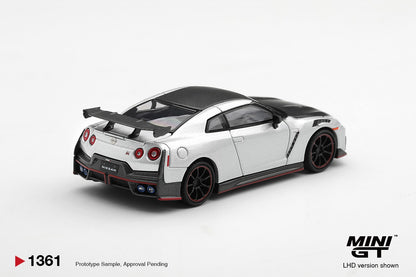 * PRE ORDER * MINI GT #1361 1/64 Nissan GT-R NISMO 2024 Silver (RHD)