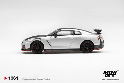 * PRE ORDER * MINI GT #1361 1/64 Nissan GT-R NISMO 2024 Silver (RHD)