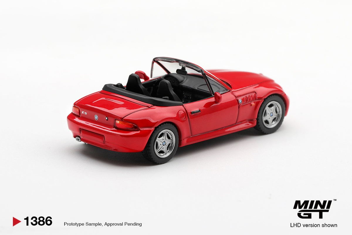 * PRE ORDER * MINI GT #1386 1/64 BMW Z3 Hellrot (RHD)