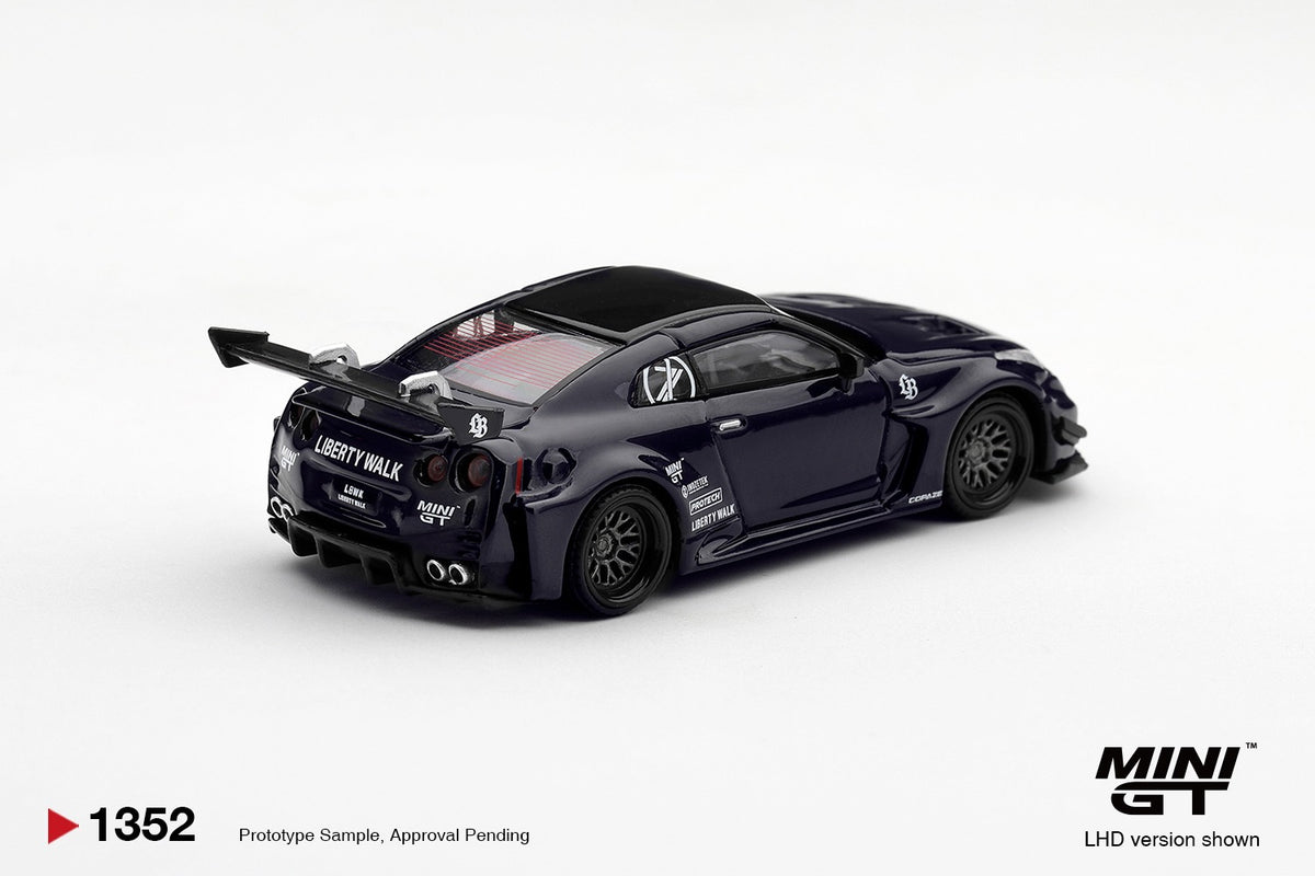 * PRE ORDER * MINI GT #1352 1/64 LB-Silhouette WORKS GT NISSAN 35GT-RR Ver.2 INOZETEK Edition (LHD)
