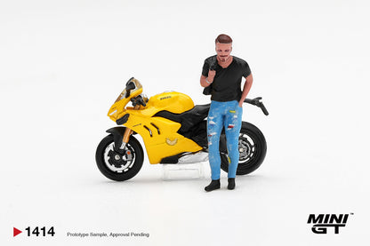 * PRE ORDER * MINI GT $1414 1/64 Ducati Panigale V4 S Giallo w/ figure
