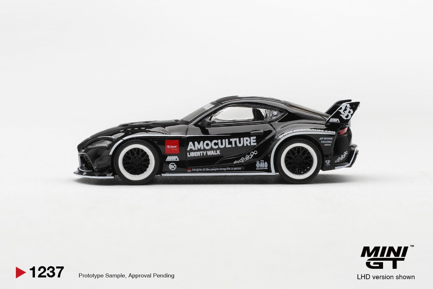 PRE ORDER * MINI GT #1237 1/64 Toyota GR Supra LB☆WORKS
