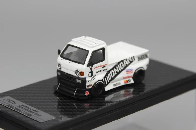 YM Model 1/64 Suzuki Carry Hoonigan D12