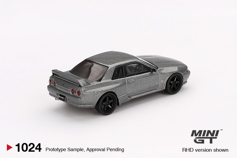 MINI GT #1024 1/64 Nissan Skyline GT-R (NISMO BNR32 CRS Version) Dark Metal Gray