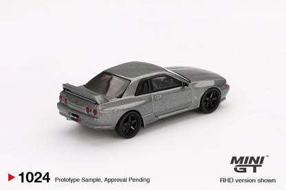 MINI GT #1024 1/64 Nissan Skyline GT-R (NISMO BNR32 CRS Version) Dark Metal Gray