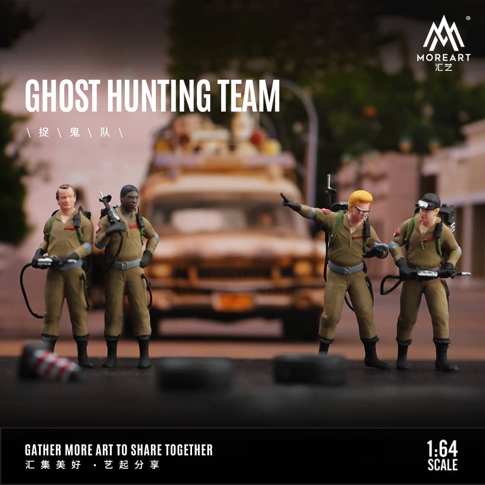 MoreArt 1/64 Ghost Hunting Doll Set