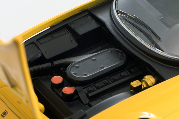 Tomica Limited Vintage Neo 1/64 Ferrri 365 GTB4 Berlinetta Boxer Yellow