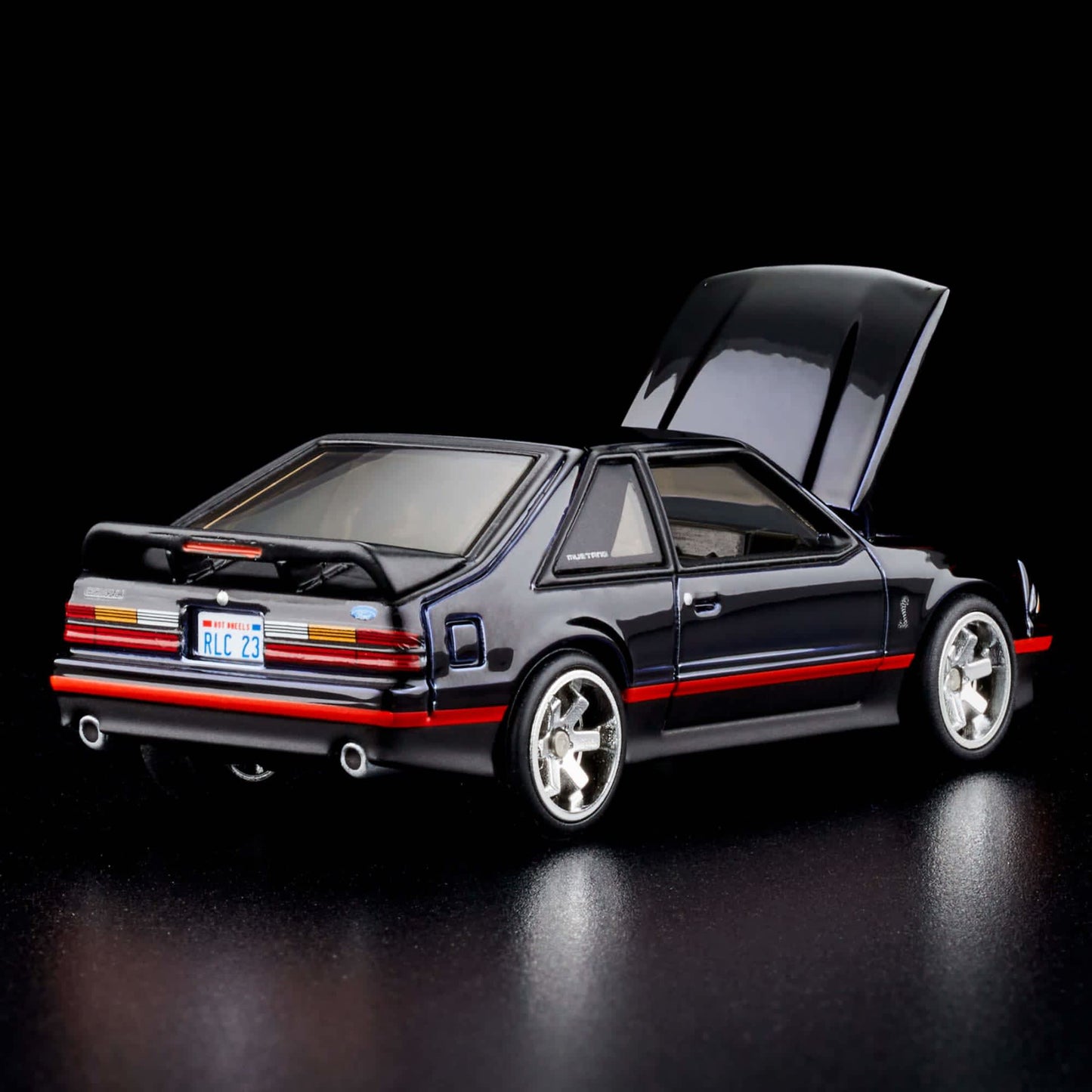 HOT WHEELS RLC 1993 FORD MUSTANG COBRA R - MEMBERSHIP CAR 2023 - HNL15